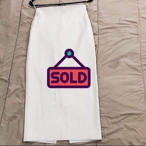 ZARA leather cream midi skirt. - Picture 1 of 3